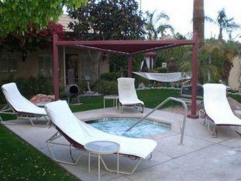 Desert Paradise Resort - Gay Men'S Resort Palm Springs Esterno foto
